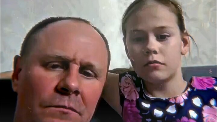 ماذا تفكّر الفتاة الصغيرة في هذا الوقت؟