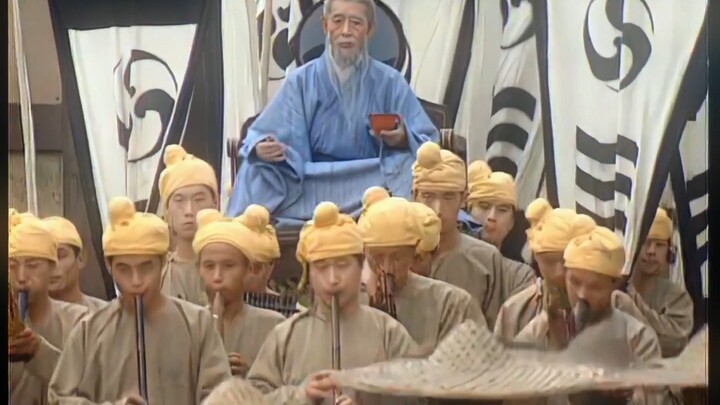 “汝即为神仙，何以下跪？”