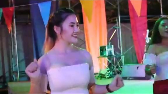 sammi..ม่วนนำกันคับ