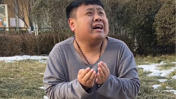 The Difference Between Beggars and Salarymen