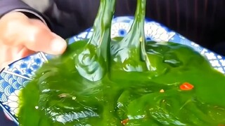 Let me take you on a culinary journey through Guizhou's "dark cuisine"—how many dishes dare you try!