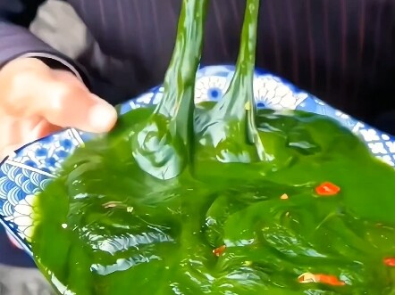 Let me take you on a culinary journey through Guizhou's "dark cuisine"—how many dishes dare you try!
