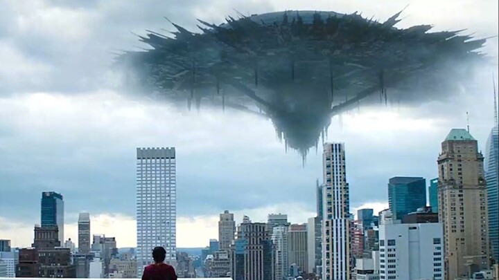 How will humanity respond when a powerful alien civilization descends upon Earth?