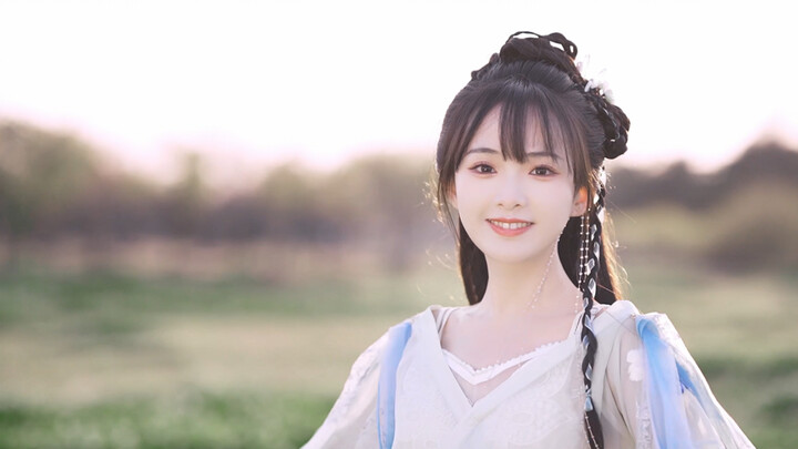 [Lily] Ngày qua ngày, năm qua năm, lặp đi lặp lại, bước này qua bước khác, suy nghĩ này qua suy nghĩ