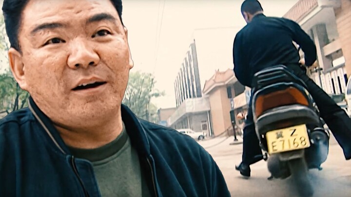 “คุณต่อยเก่งมากใช่ไหม?”