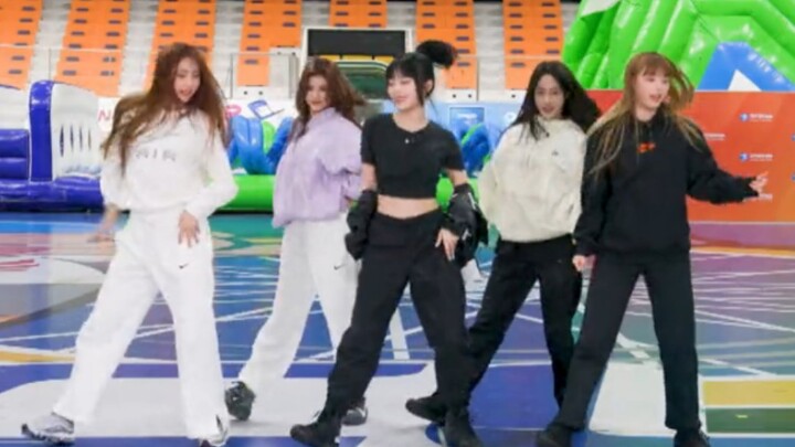 NewJeans variety show unveils Ditto's first dance version