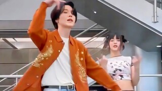 Tantangan terbuka lagu baru Min Yoongi x Hanni!