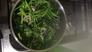 Adobong Kangkong