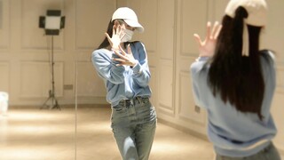 Cười chết mất! Khi ai đó vẫn còn mê mẩn tài năng, và cô ấy nói với đôi mắt đẫm lệ vì đã làm việc chă