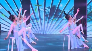 Group Dance "Grain in Ear"