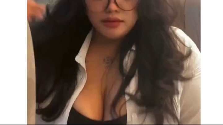 yuk meeting dulu sama tante