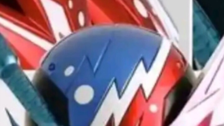 I just realized that the rabbit-tank form is really a rabbit with a left eye and a tank with a right