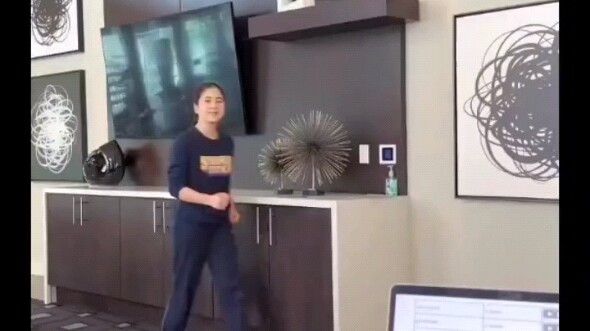 الأب: حدد موقعك بوضوح