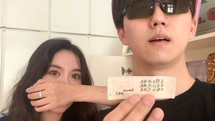 I found six gifts from six different men at my girlfriend's place