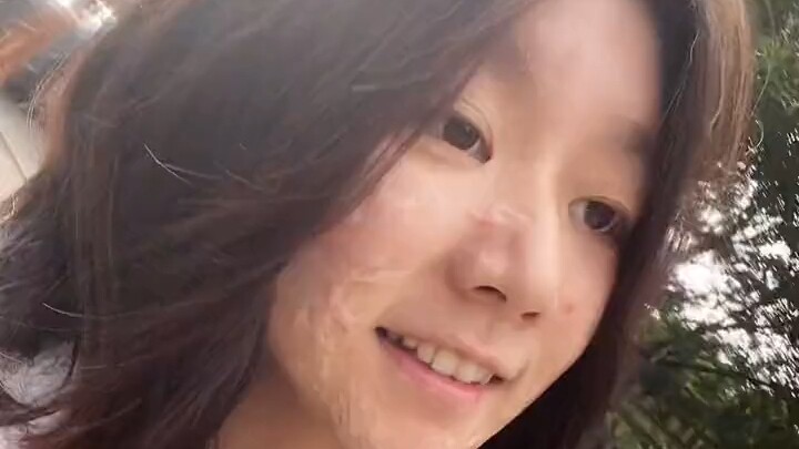 I’m very happy that you like me, but please don’t fall for me!