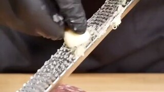 Sebuah gulungan daging steak yang dimasak dengan cermat, ritmenya sangat nyaman, tidak disangka rice