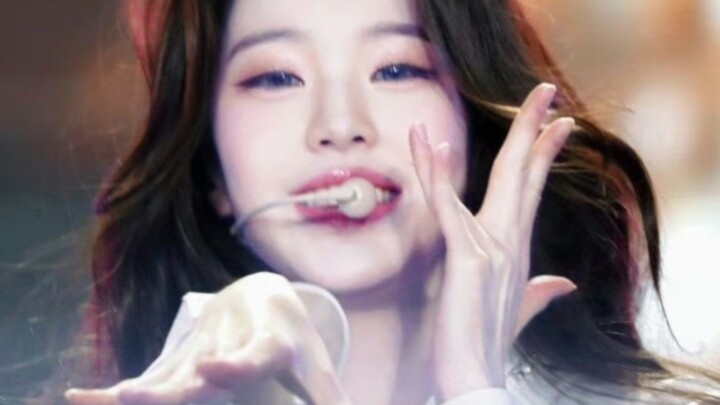 Suka ekspresi wajah yang imut-imut