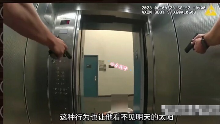 When foreign police encountered a knife-wielding assailant, they emptied their magazines right away!