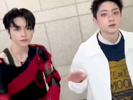 Zheng Chengcan + jiung duh! Tantangan