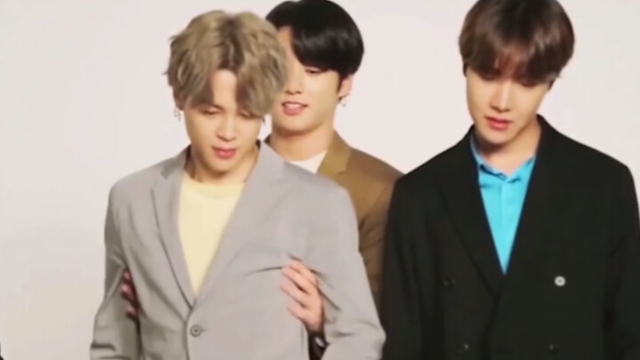 Good teamwork! BTS' cp-Jung Kook and JiMin