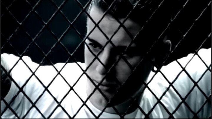 Avenged sevenfold - Sieze The Day [Official Music Video]