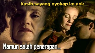 Ibu memberi ketenangan lahir batin ke anak nya - Film Latin