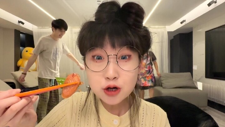 I'm only eating a plate of green peppers tonight.