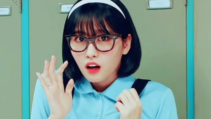 Cô ấy chắc chắn là nữ idol Nhật Bản nhất trong lớp bao bì kiểu Hàn, sớm muộn gì cũng bị sự dễ thương