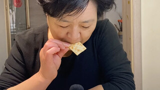 How hard is it to eat without making more than 60 decibels?