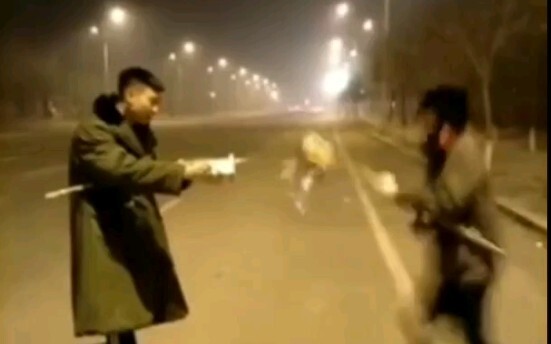 魔 法 时 间！绝 不 是 把 戏