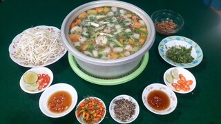 Nồi Bánh Canh Bột Lọc Sườn Heo Tép Bạc Chả Cá Thác Lác Ngon Ngọt Liệm| TKQ & Family T484
