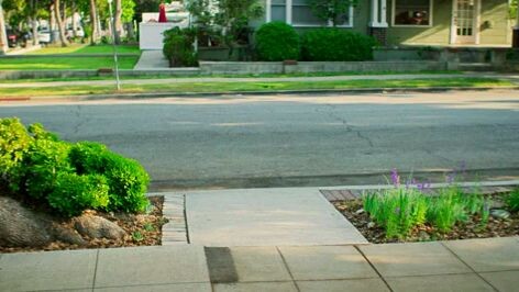 Handsome_A_Netflix_Mystery_Movie_720P.mp4