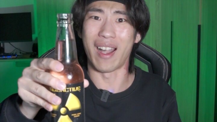 希望肚里的宠物不会变异！