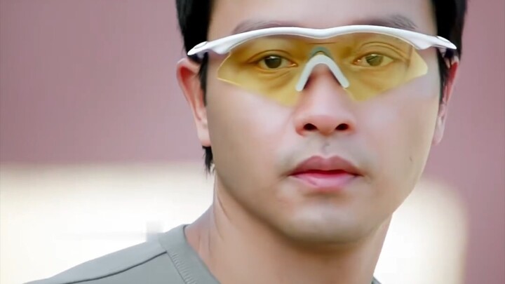 ทำไมหนังเก่ายิ่งดูยิ่งเพลิน? นอกจากการแสดงแล้ว บทพูดก็ฟังได้เรื่อยๆ! ปืนของฉันไม่เคยเปื้อนเลือด! ฉัน