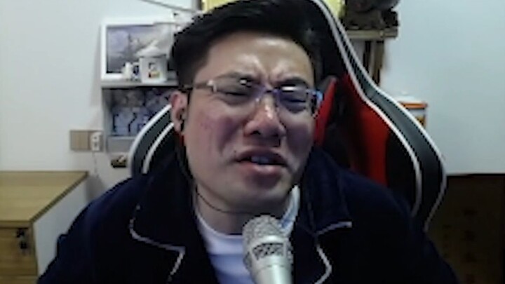 ทำไมทุกครั้งที่เขาใจแตก เขาก็ยังน่ารักขนาดนี้นะ