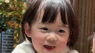 เมื่อลุงของเธอคอยจับหน้าเธออยู่เรื่อย...
