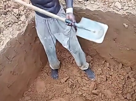 ช่างก่อสร้างก็ฝึกซิมแพ็กได้เช่นกัน