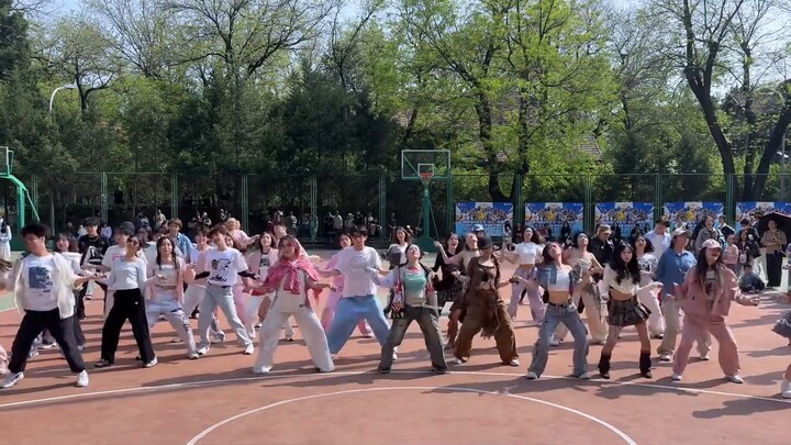 This is spectacular 🫡 Peking University Random Dance Whiplash