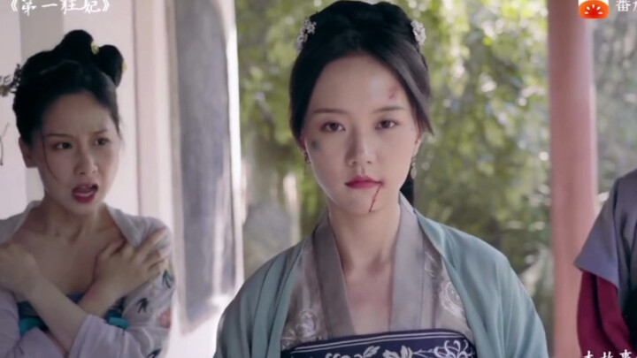 When Online Escapist Novels Get Turned Into Short Promo Videos: So Addictive Yet So Embarrassing! [E