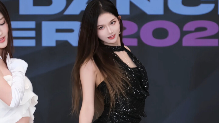 Thế là quay lại một cái, đẹp xuất sắc luôn! 🆘【SISTAR - Give it to me】