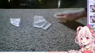 โลลิต้าญี่ปุ่นอึ้งเมื่อชม "Kong Xi Fa Cai with Ice Cubes" และอุทานว่าแรงเกินไป