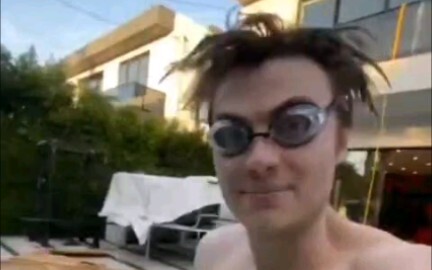 เรียบง่าย ไม่ฉูดฉาด และน่าเบื่อ