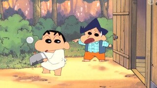 Xiaoxin banged the iron pot and asked Fengjian to eat. This seductive outfit was really eye-catching