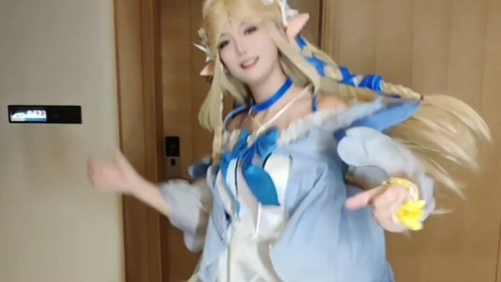 Xiao Ka Is So Clumsy!