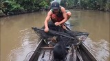 Keseruan mencari ikan di sungai bersama Kucing Pembawa Baerkah - Vlog Full HD