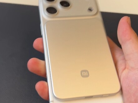 Xiaomi Magnetic Power Bank, the best iPhone accessory