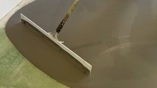 Self-leveling construction effect display