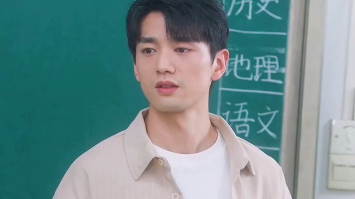 Teacher Song has just been appointed as the head teacher of the elite class and is about to revise t