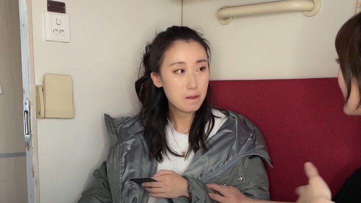 不愿再笑！