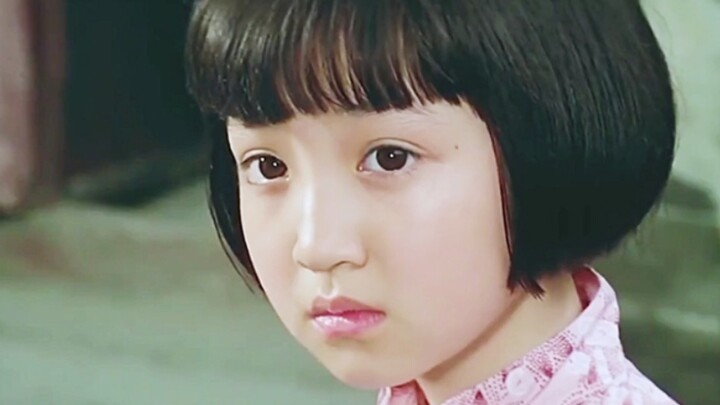 ทุกคนต่างพากันว่าเธอเป็นคนบ้า แต่มีเพียงอิงจื่อเท่านั้นที่เชื่อใจเธออย่างจริงใจ